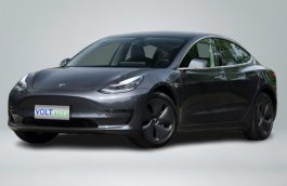 Электромобиль Tesla Model 3