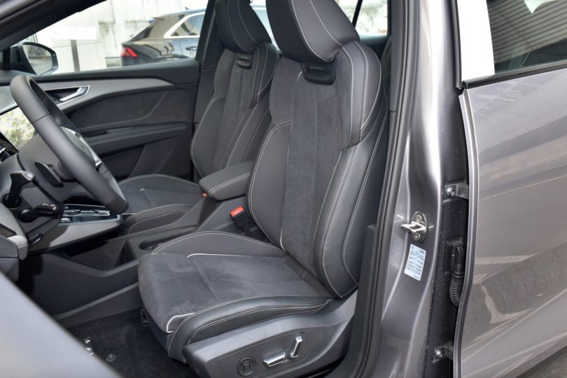 Електромобіль Audi Q5 e-tron - фото thumbnail 1